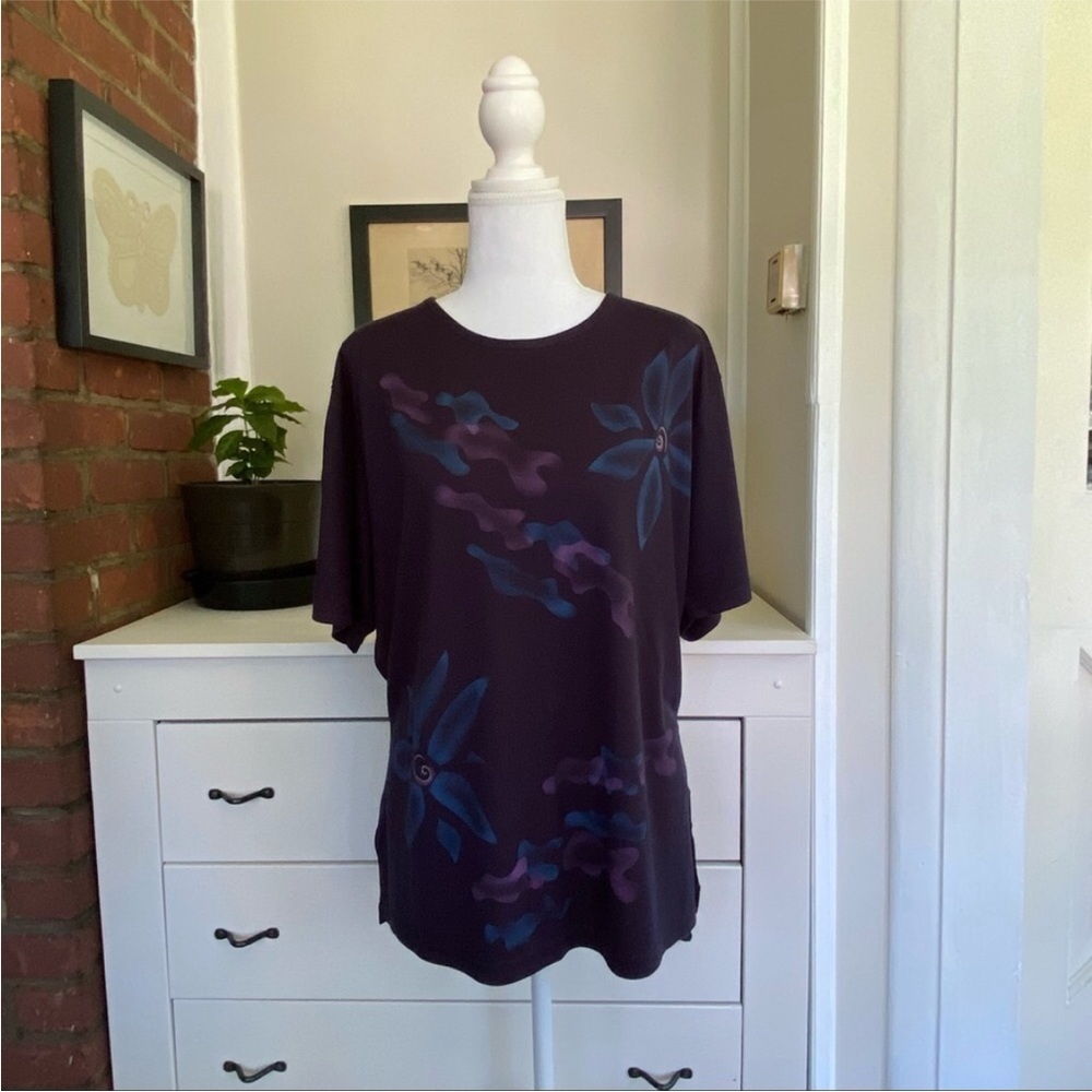 Carino Womens Tshirt